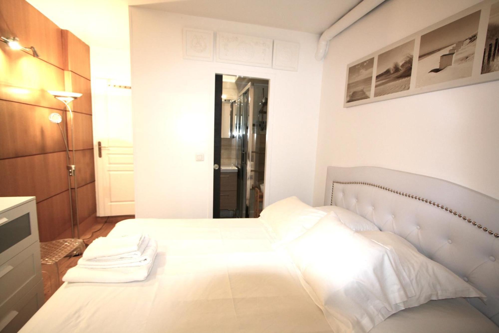 Apartment Prive Parisien La Casita Avec Cuisine Equipe -st Charles - Near Beaugrenelle -tour Eiffel 75015 Bel Emplacement !!