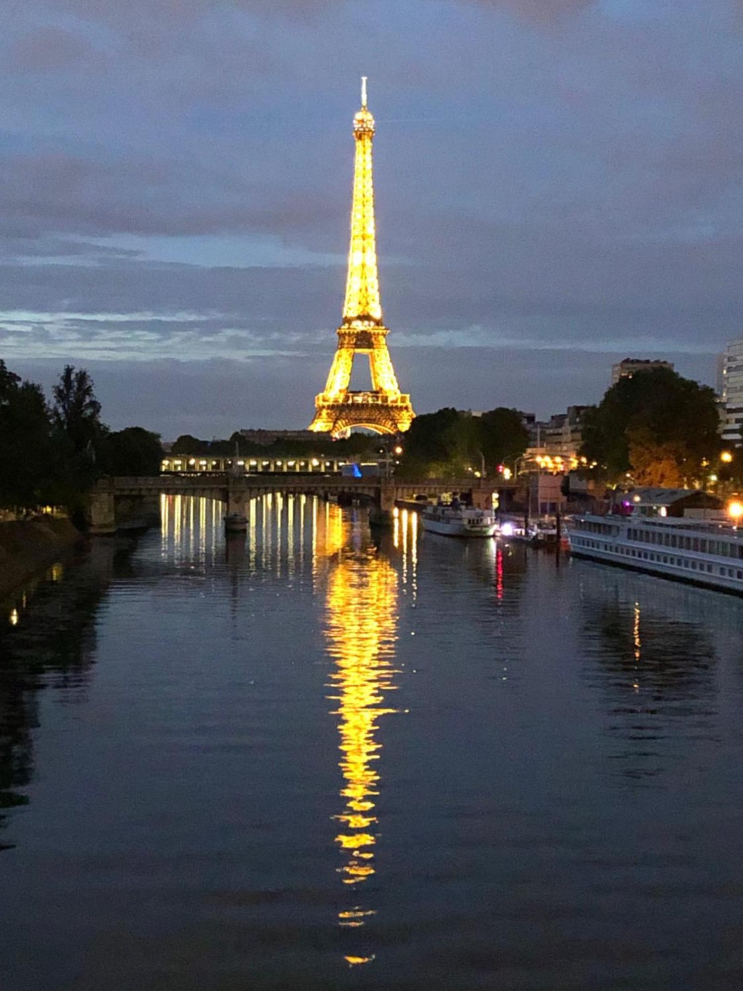Prive Parisien La Casita Avec Cuisine Equipe -st Charles - Near Beaugrenelle -tour Eiffel 75015 Bel Emplacement !! Apartment Paris