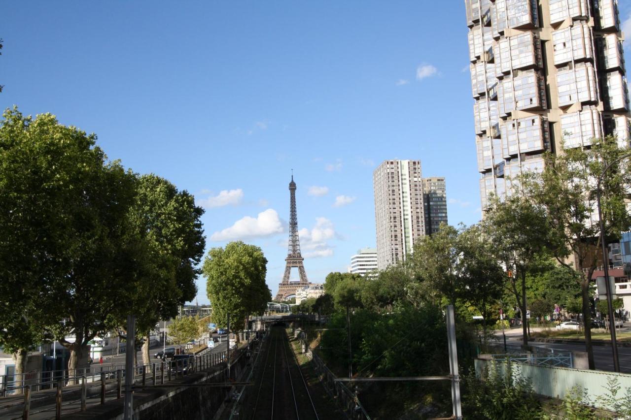 Appart Prive Parisien Avec Cuisine -St Charles - Near Beaugrenelle -Tour Eiffel 75015 Paris Bel Emplacement !!
