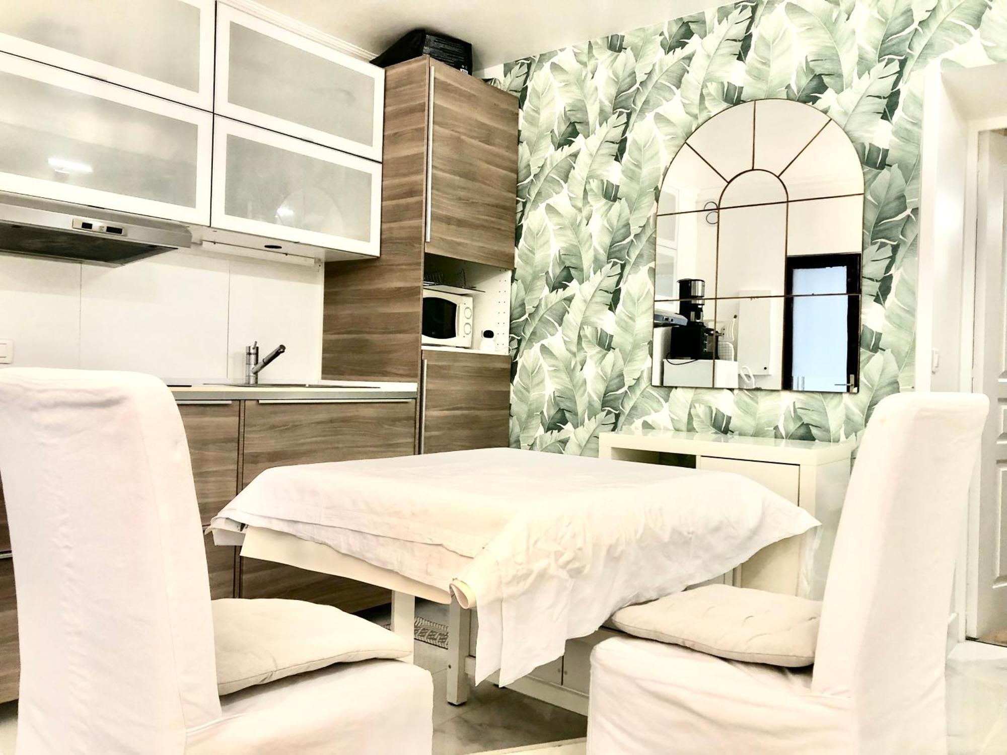 Appart Prive Parisien Avec Cuisine -St Charles - Near Beaugrenelle -Tour Eiffel 75015 Paris Bel Emplacement !! * Paris
